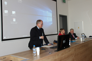 POLSKA: Poznań: Konferencja „Metodyka i standardy opracowania archiwalnego. Rzeczywistość i potrzeby”